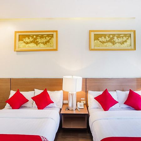 Oyo 489 Casa Mia Hotel Suites General Santos City Bagian luar foto